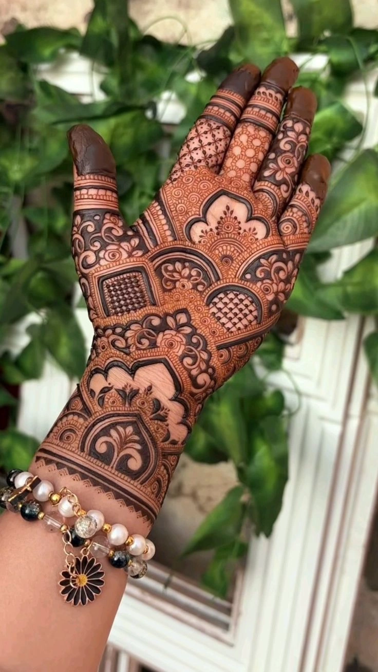 Royal Front Hand Mehndi Design