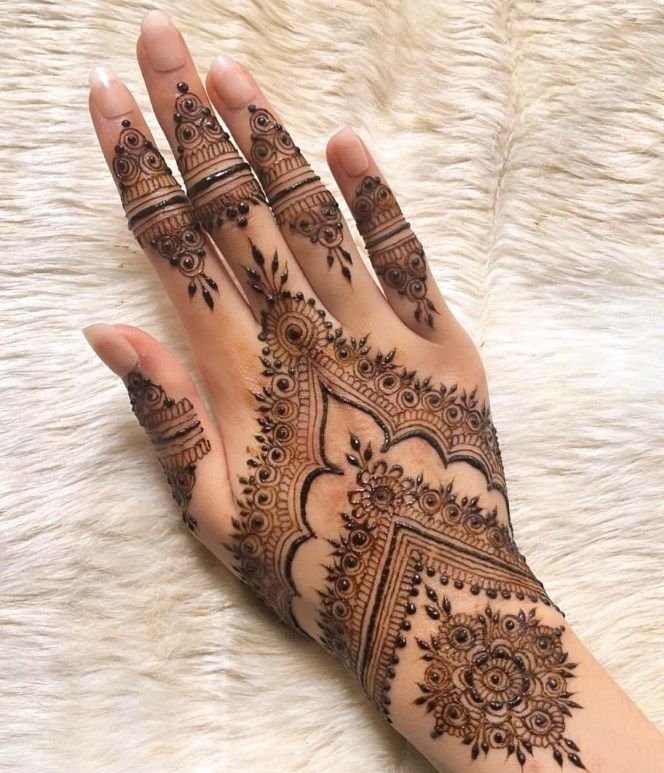 Simple Mehndi Design