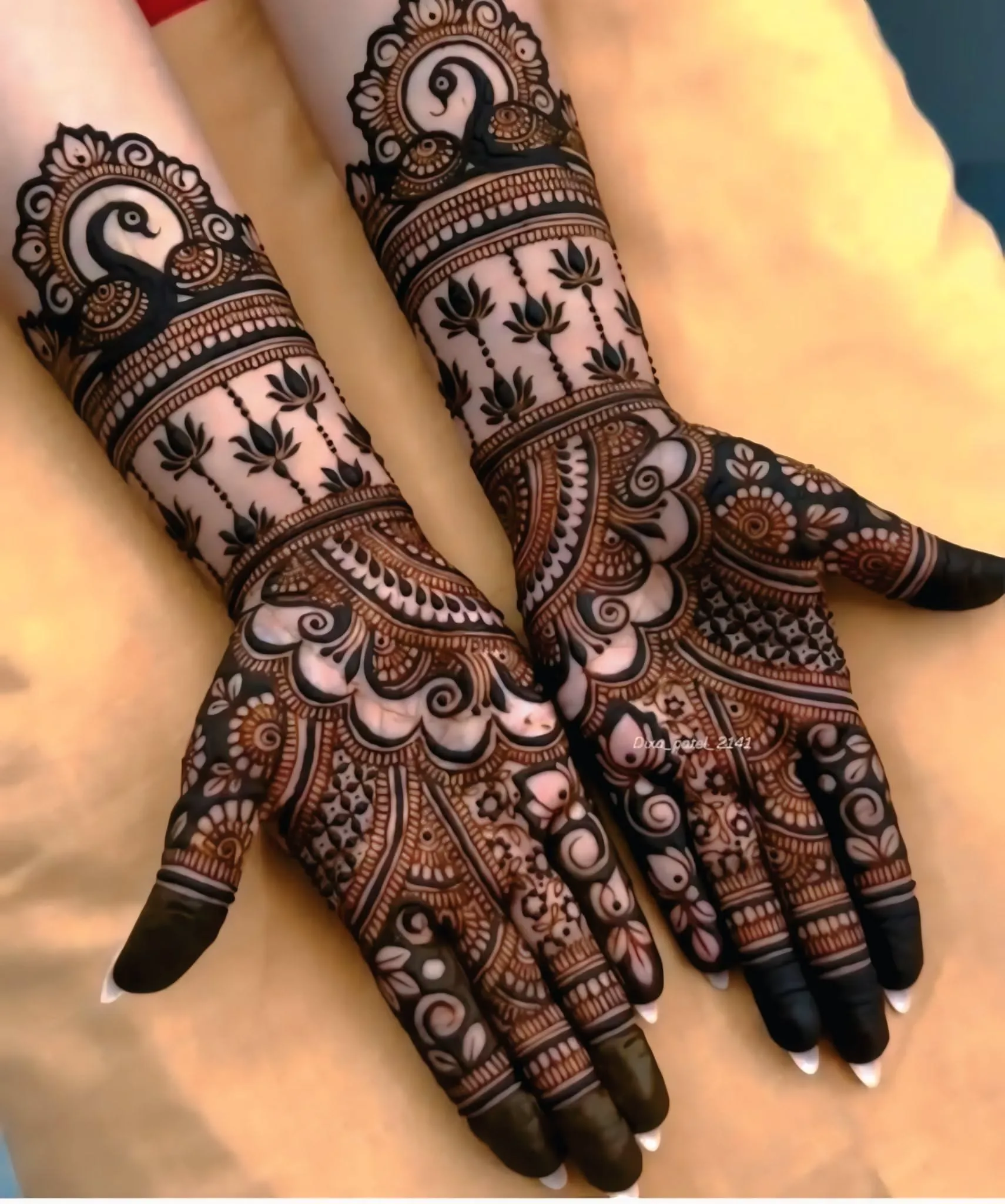 Full Hand Mehandi