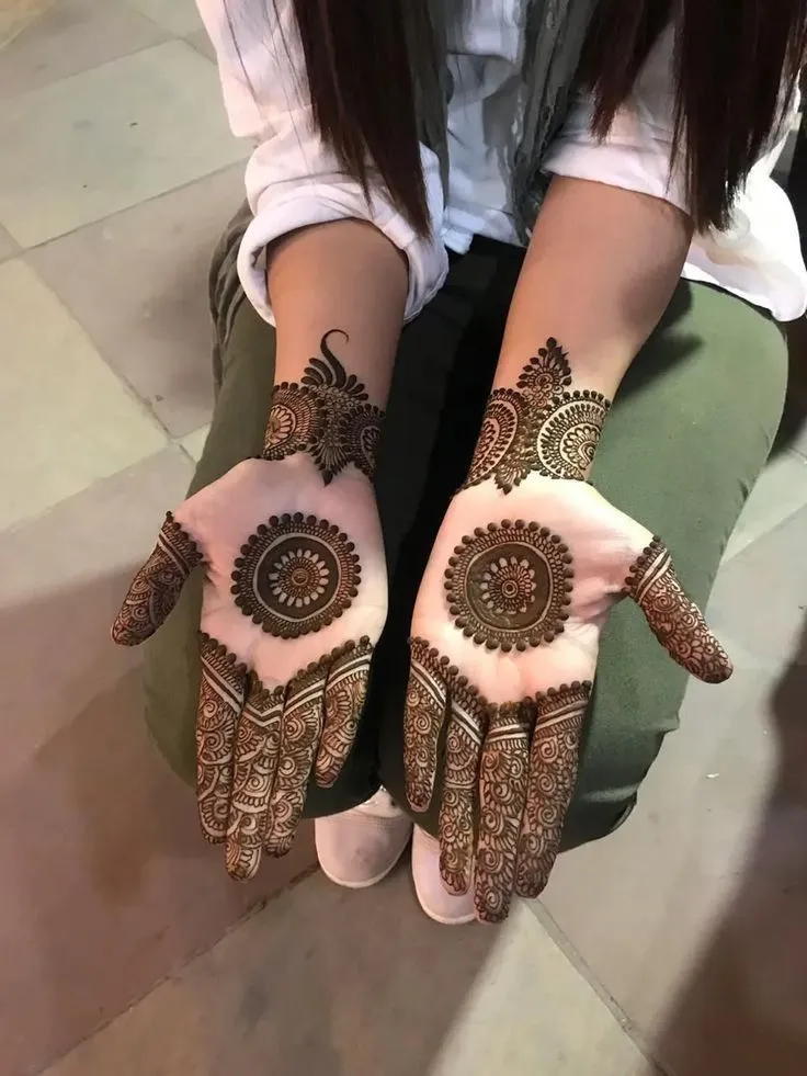 Lotus Tikki Mehndi Design