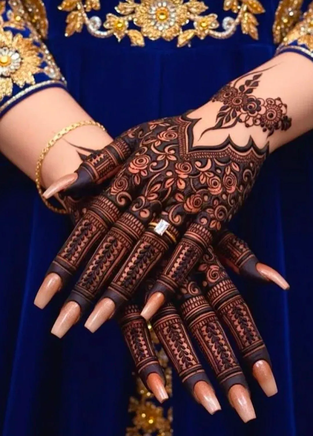 Kashees Mehndi Design For Girl