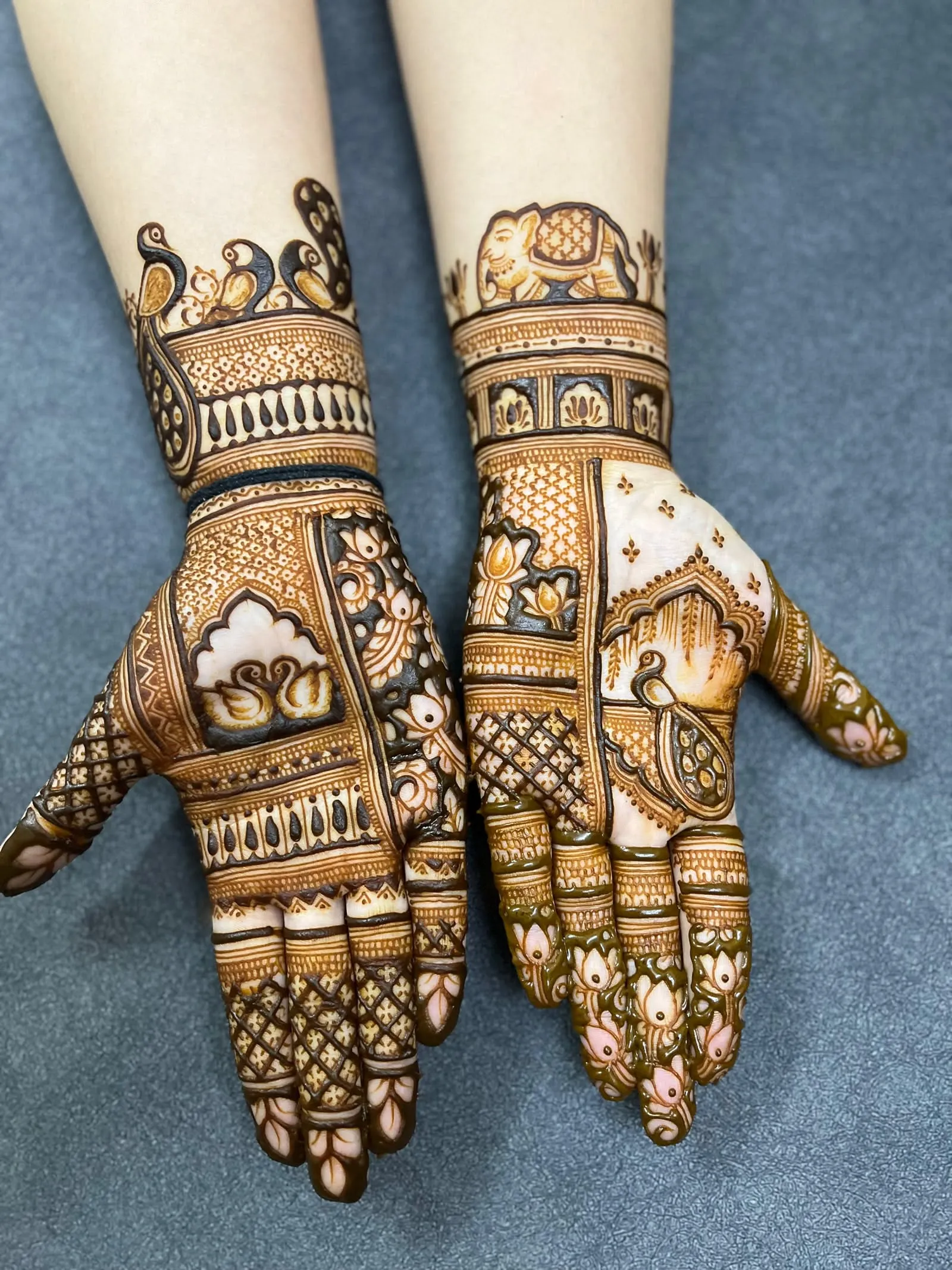 Beginner Cute Simple Mehndi Designs