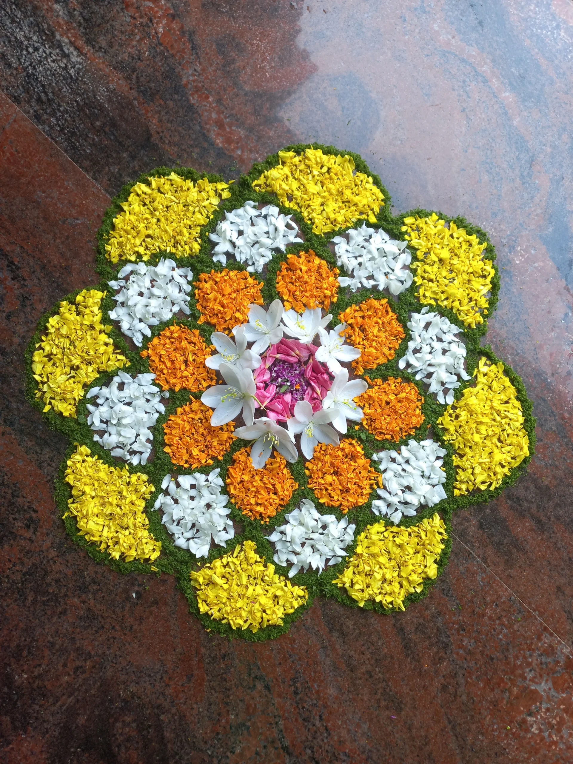 Easy Flower Rangoli (3)