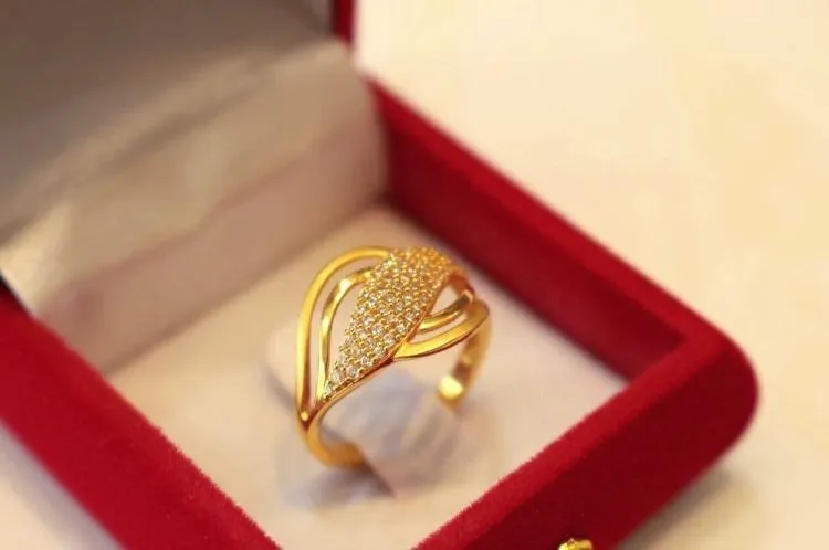 Gold Ring Design For Women