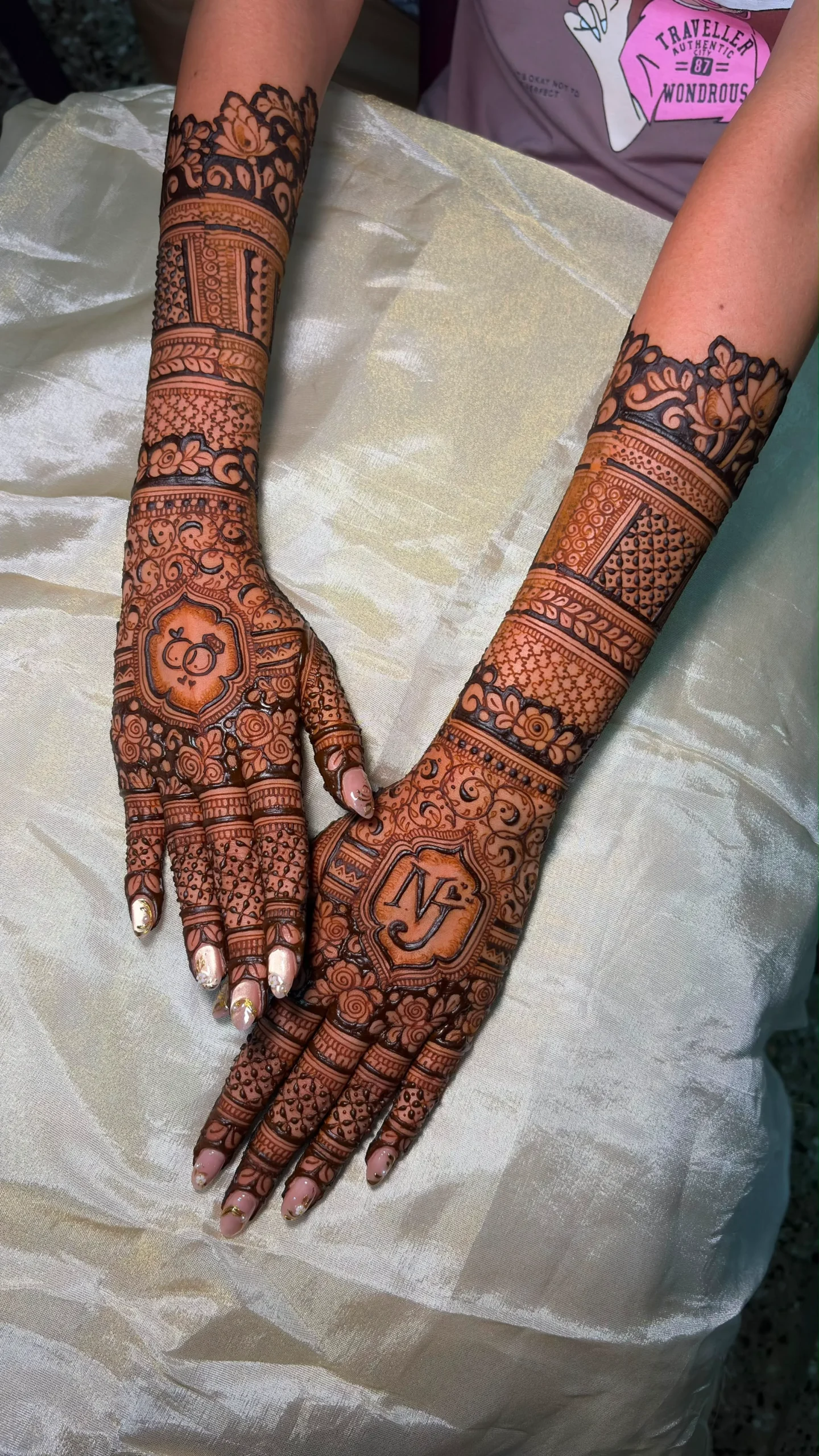 Engagement Mehendi Designs Back (3)