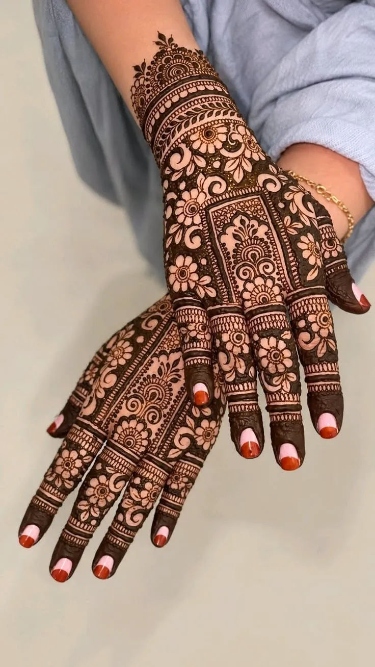 Mehndi Designs For Eid Front Hand