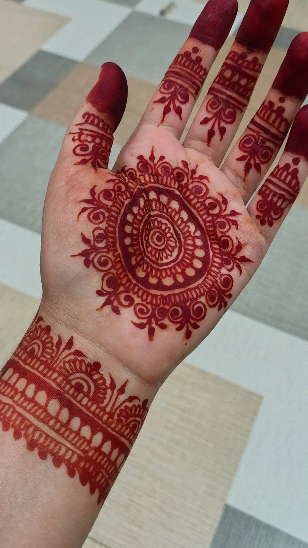 Simple Flower Mehndi Designs (3)