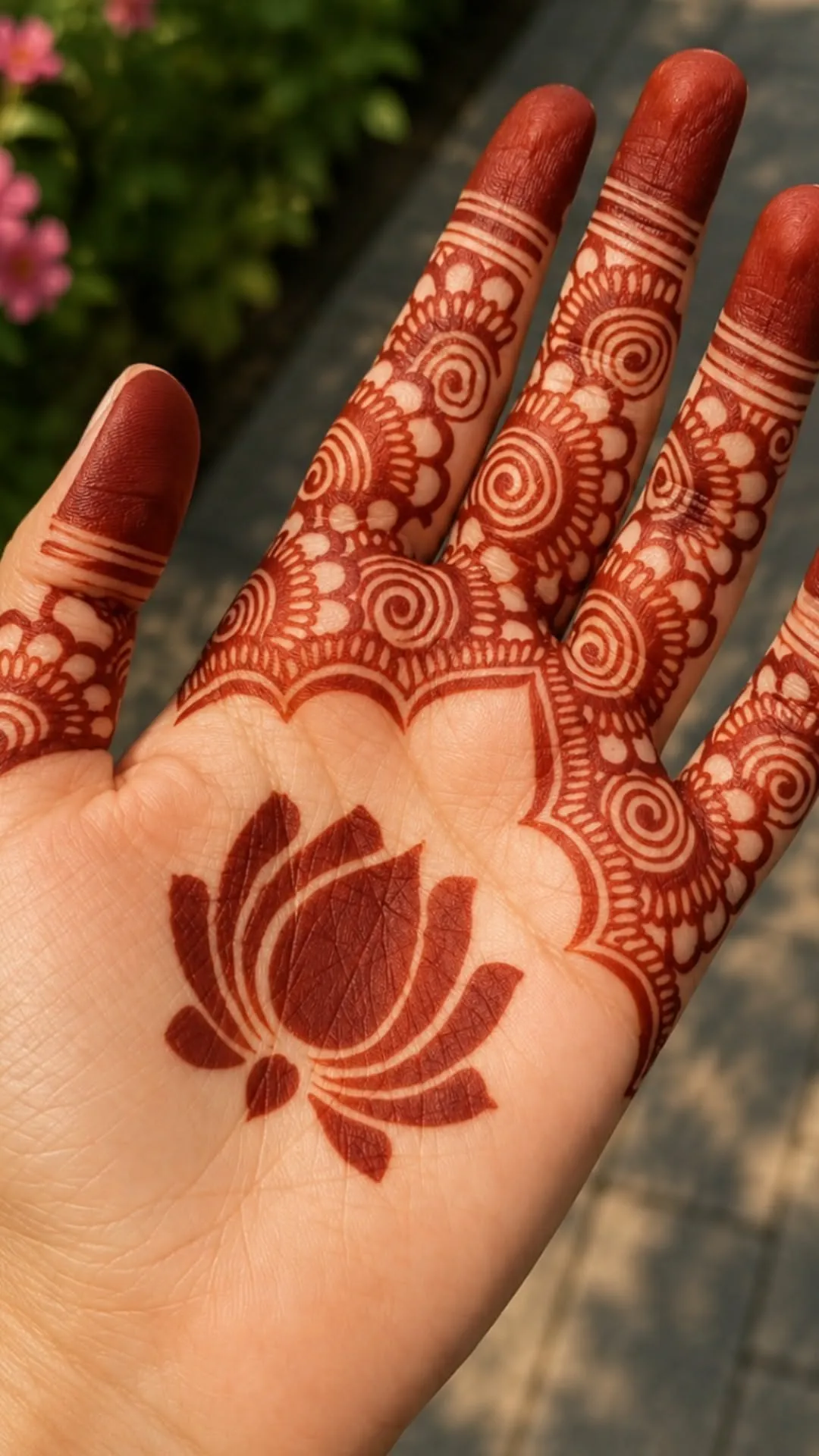 Simple Flower Mehndi Designs (6)